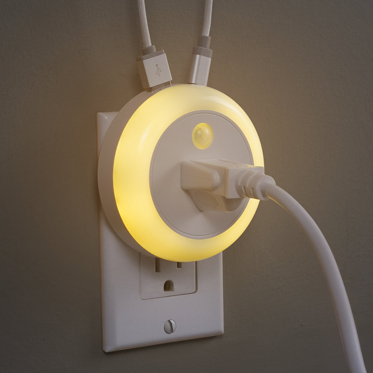 Amaze Motion Detector Night Light image 1