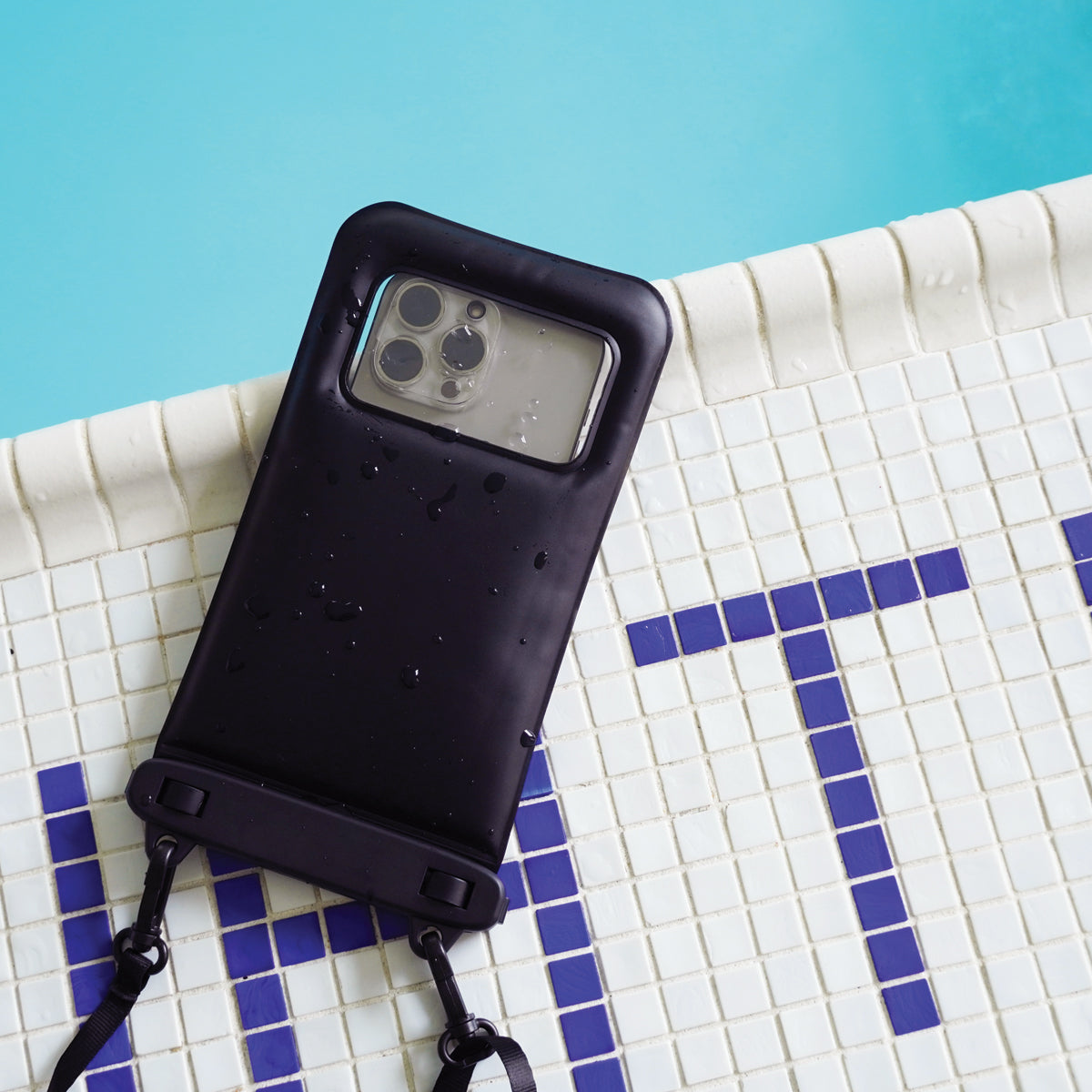 Amaze Waterproof Pouch image 2